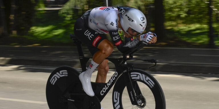 Juan Ayuso fokuserer på Vuelta Team Time Trial og Red Sweater
