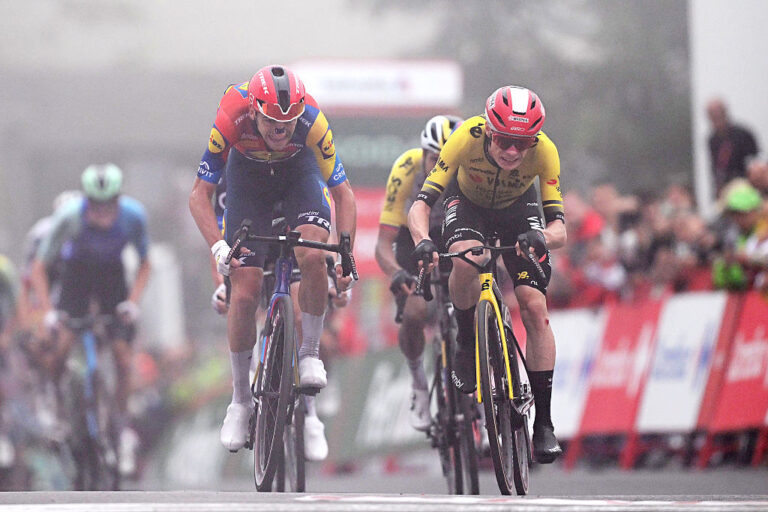 Vuelta A España Stage 6 Live: En topmødeudfordringstest i Andorra