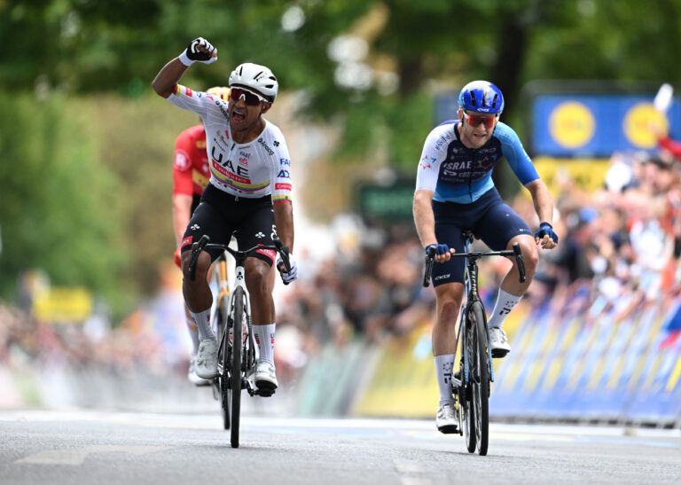 Deutschland Tour fase 2: Riley Sheehan pippede til sejr af Jhonatan Narváez efter at have fejret for tidligt