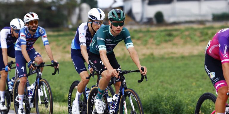 Vuelta 2025: Første store runde af Pepijn Reinderink tager kun fem dage