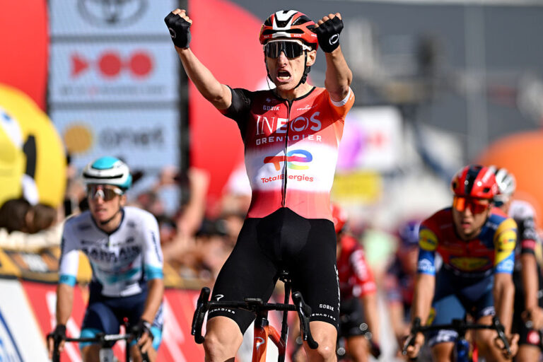 Tour de Pologne Fase 3: Ben Turner vinder i Wałbrzych, mens raceleder Paul Lapeira involveret i crash, der fører til race neutralisering med 22 km at gå