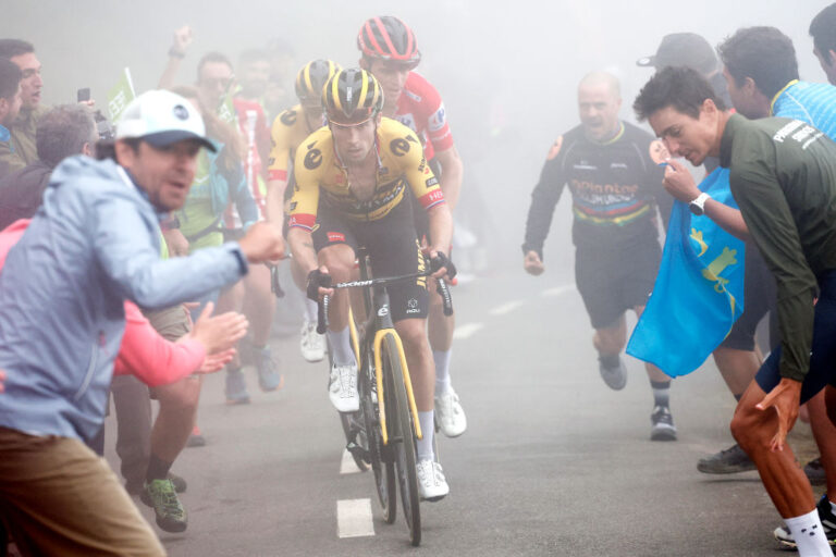 Hvad er alto de l'Angliru? Asturias Climb er en ærefrygtindgydende og alarmerende vanskelig funktion i Vuelta a España