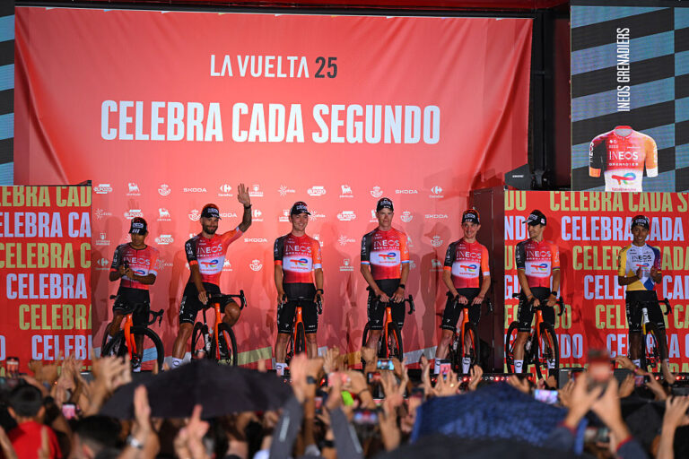 Ben Turner strejker fra Renewi Tour til at ride Vuelta en España, da Finlay Pickering erstatter Damiano Caruso fredag eftermiddag