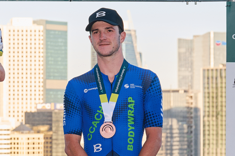 Tjekkisk turné: Liam Walsh Powers foran Luke Lamperti for at tage overraskelsesfase 3 Sprint -sejr