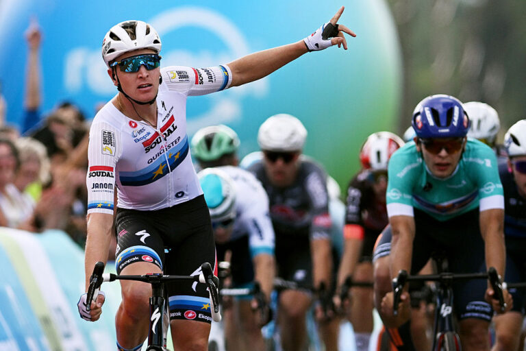 Renewi Tour fase 4: Tim Merlier gør det til et par med sejr i Bilzen-Hoeselt