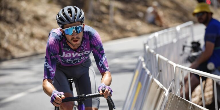 Vuelta 2025: Skade tvinger Chris Harper til at give op