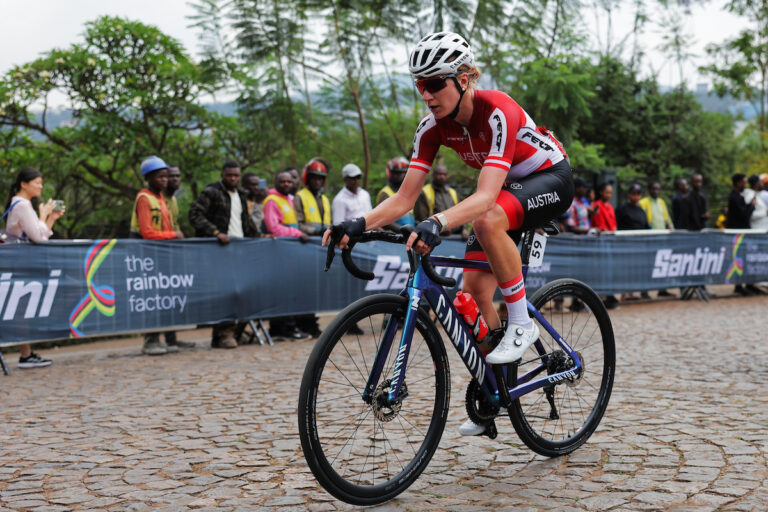 UCI Road verdensmesterskaber Live – Carina Shrempfs føring begynder at krympe