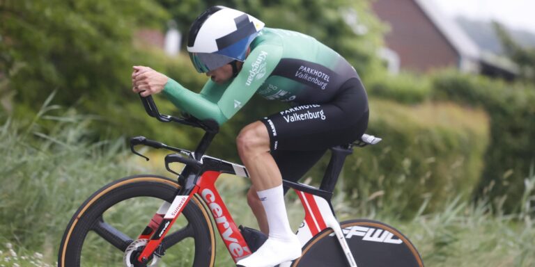 Nils Sinschek sætter Podium Place i den endelige klassificeringsturné i Poyang Lake Safe