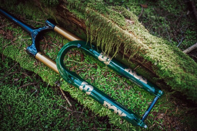 Fox 38 Racing Green Edition: Begrænset Enduro -ophængsgaffel med speciel maling