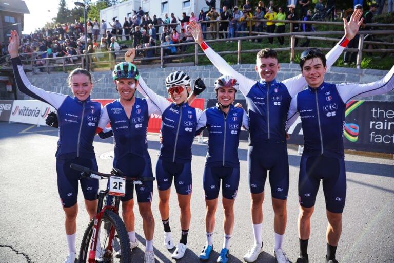 UCI MTB verdensmesterskaber: Frankrig sikrer blandet holdstedtitel i frem og tilbage kamp med runner-up Italien