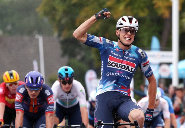 Tour of Slovakia: Paul Magnier Best in Bunch Sprint til fase 1 -sejr