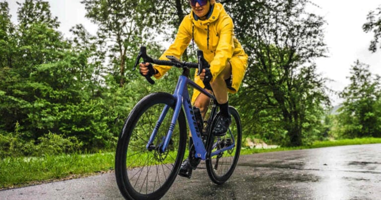 Cykel regnjakke Test: 23 modeller for mænd og kvinder