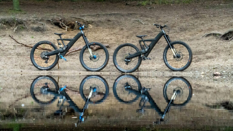 Ugens cykel drevet af cykelkomponenter: hjemmelavet carbon enduro af IBC-bruger onkel_bob