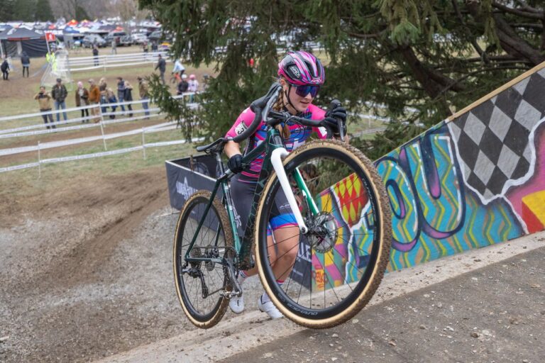 Kings CX: Lizzy Gunsalus og Jules Van Kempen vinder elite C1-løb i Ohio
