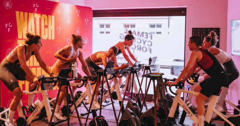 Female Cycling Force: Når ægte venskaber opstår fra Zwift-sessioner
