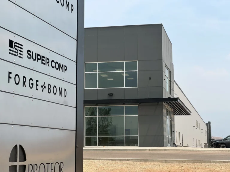 CSS -kompositter ophører med operationer, Future of FusionFiber, Forge+Bond Wheels ukendt