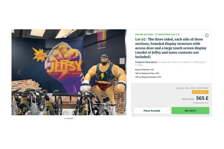 YT Mill UK Auction: Cykler og kuriositeter under hammeren