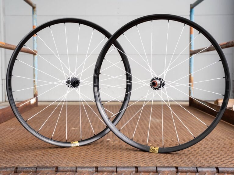 Berd Wheels lancerer det letteste 30 mm XC MTB-hjulsæt med nyt HAWK30 guld