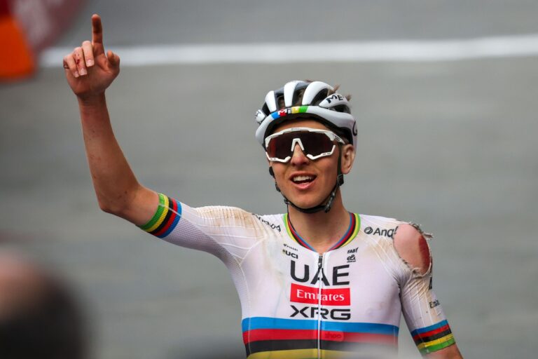 'Jeg håber at få en god start' – Tadej Pogačar 'spændt på at sidde fast' på sæsondebuten på Strade Bianche i weekenden