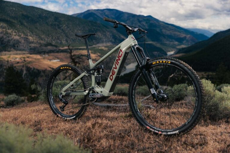 Devinci starter op til E-Enduro-nedhugning med den nye E-Spartan